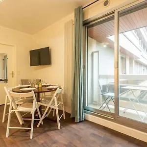 Proche Champs Elysees Appartement