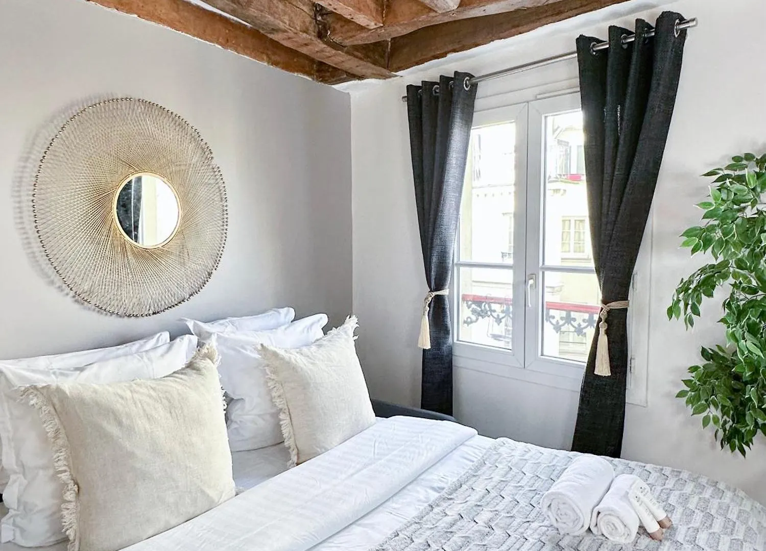 Chic Flat In Pantheon & Luxembourg Garden Apartment Paris